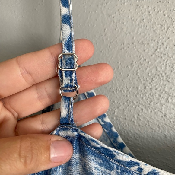 Thread & Supply Dress Size Small Blue Tie Dye Denim Lightweight Sleeveless Tank - Picture 8 of 9